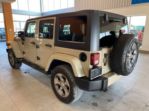 Used 2017 Jeep Wrangler Unlimited Sahara w/ Connectivity Group image 3