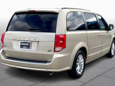 Used 2015 Dodge Grand Caravan SXT w/ Rear Park Assist Package image 12