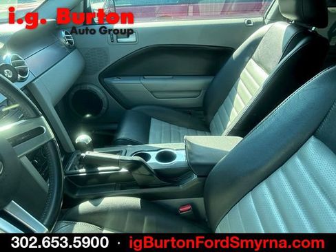 Used 2008 Ford Mustang GT Premium RWD image 5