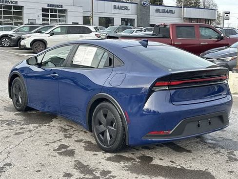 Used 2024 Toyota Prius LE image 27