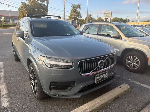 Used 2022 Volvo XC90 T6 Momentum w/ Advanced Package AWD/4WD image 3
