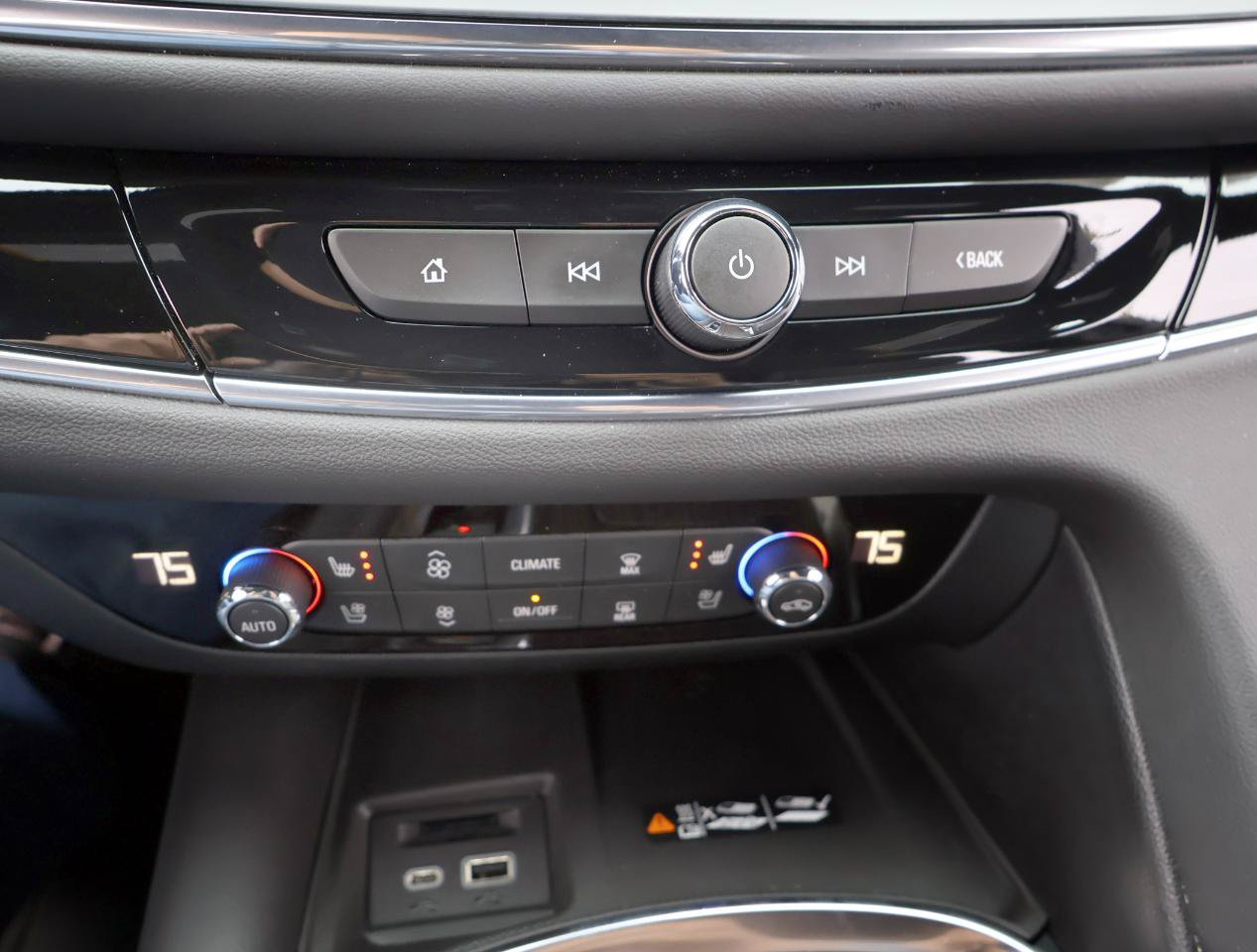Used 2022 Buick Enclave Avenir w/ Avenir Technology Package FWD image 55