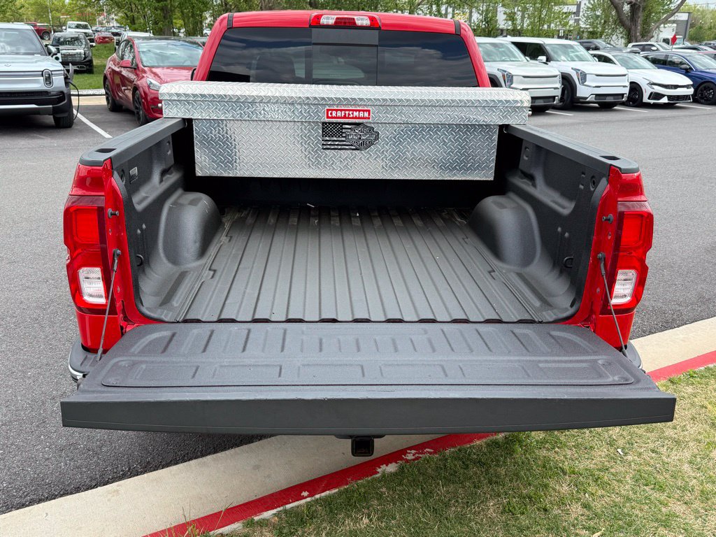 Used 2018 Chevrolet Silverado 1500 LTZ AWD/4WD image 7