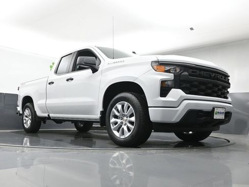 New 2026 Chevrolet Silverado 1500 Custom image 25