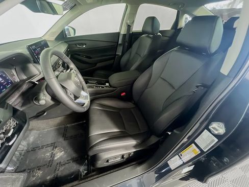 Used 2025 Honda Accord Touring image 10