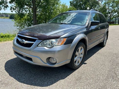 Used 2009 Subaru Outback 2.5i Special Edition AWD/4WD image 1