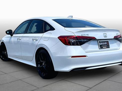 Used 2023 Honda Civic Sport image 12