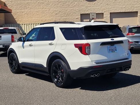 Used 2024 Ford Explorer ST w/ Equipment Group 401A AWD/4WD image 7