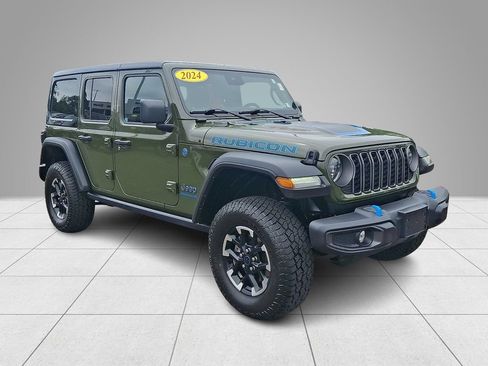 Used 2024 Jeep Wrangler Unlimited Rubicon 4xe AWD/4WD image 4