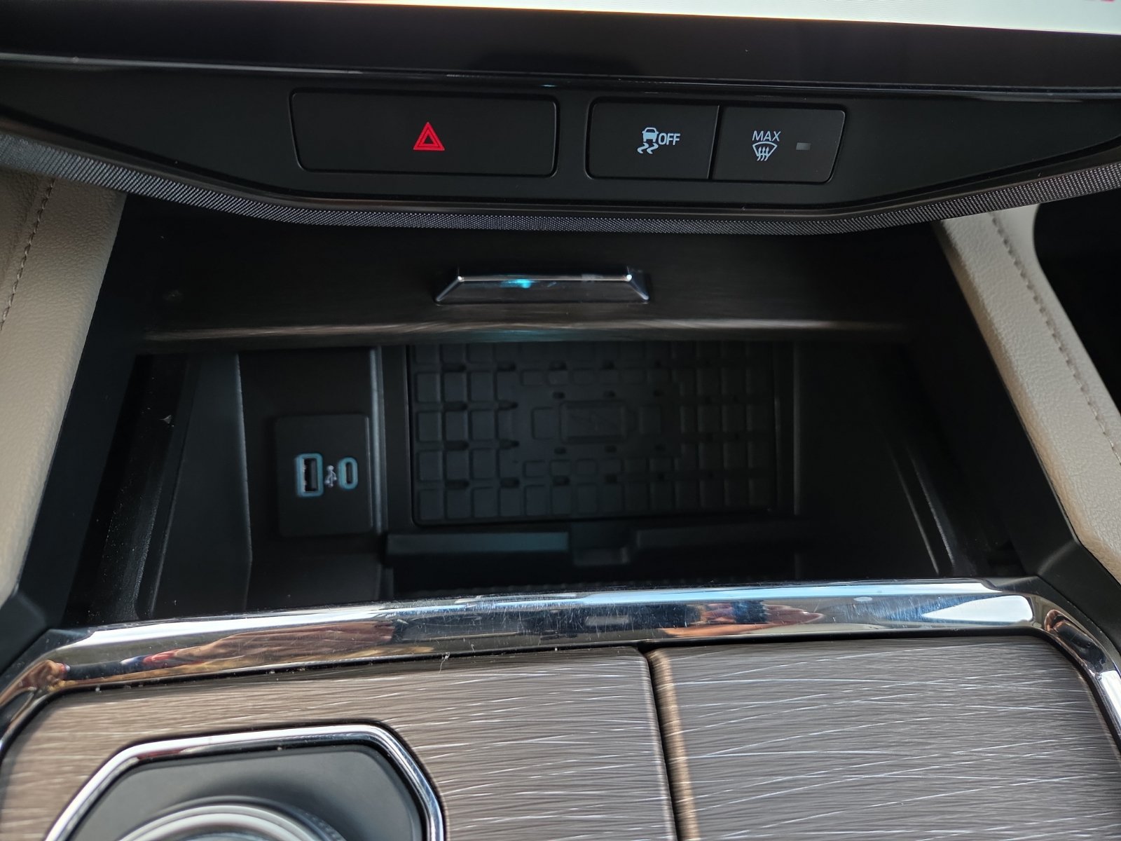 Used 2022 Ford Expedition Max Limited AWD/4WD image 19