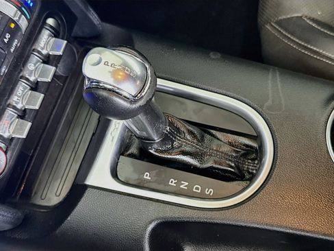 Used 2019 Ford Mustang Premium RWD image 20