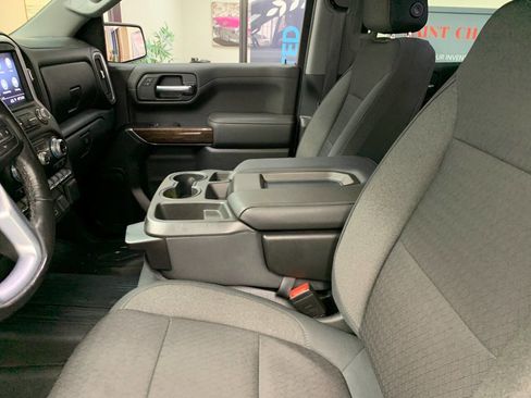 Used 2019 GMC Sierra 1500 SLE image 11