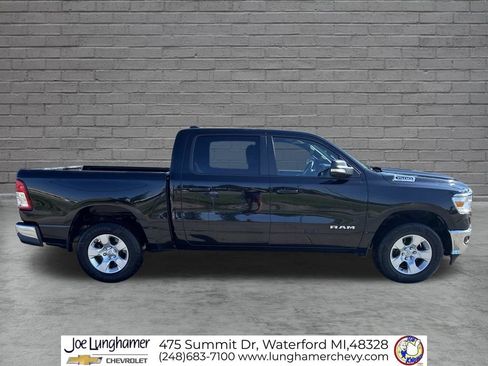 Used 2022 RAM 1500 Big Horn AWD/4WD image 2