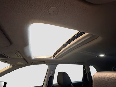 Used 2025 Honda CR-V EX-L image 26