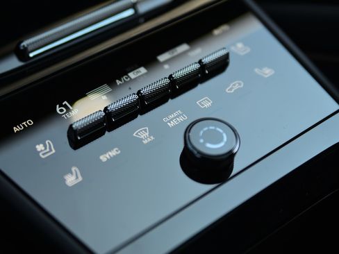 Used 2026 Porsche Cayenne S image 18