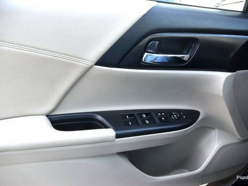 Used 2013 Honda Accord EX image 7