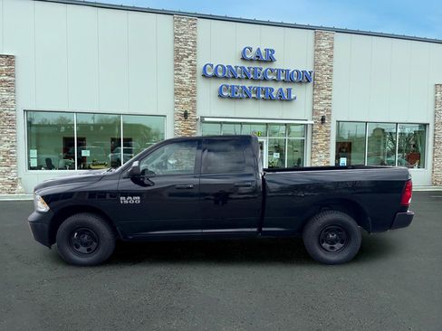 Used 2014 RAM 1500 Tradesman w/ Popular Equipment Group AWD/4WD image 2