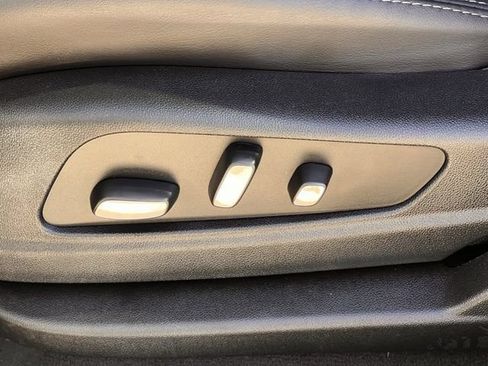 New 2025 Cadillac XT5 Premium Luxury FWD image 22