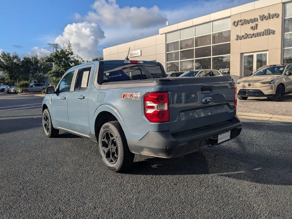 Used 2024 Ford Maverick Lariat w/ FX4 Off-Road Package AWD/4WD image 4