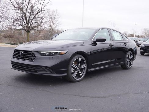 Certified 2024 Honda Accord Sport image 1