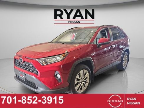 Used 2021 Toyota RAV4 XLE Premium AWD/4WD image 13
