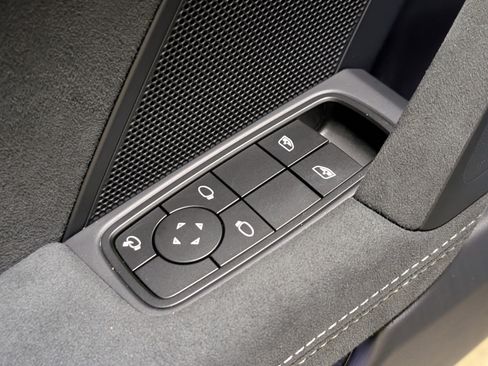 Used 2024 Porsche 911 Targa 4 GTS image 22