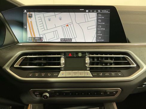 Certified 2022 BMW X5 xDrive40i w/ M Sport Package image 12