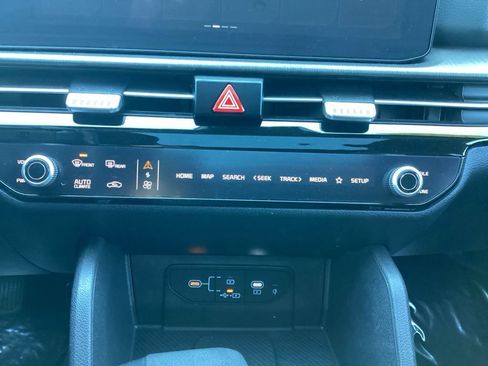 Used 2026 Kia Sportage X-Line w/ X-Line Technology Package AWD/4WD image 23