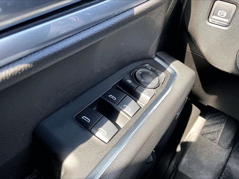 Used 2025 Chevrolet Silverado 1500 LTZ w/ Z71 Off-Road Package image 36