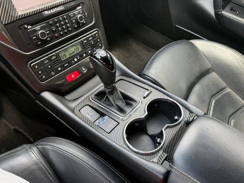 Used 2014 Maserati GranTurismo Sport RWD image 13