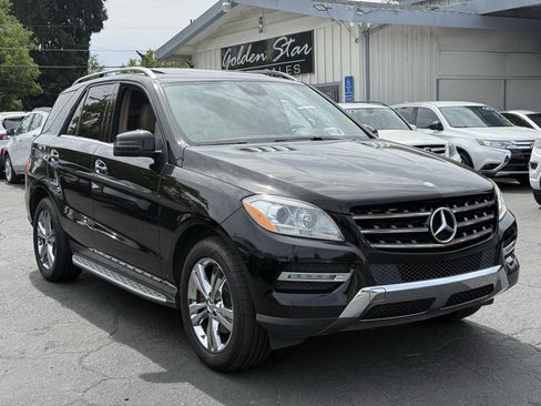 Used 2013 Mercedes-Benz ML 350 4MATIC image 3