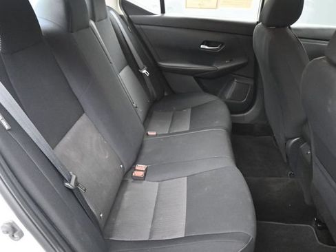 Used 2023 Nissan Sentra SV FWD image 23