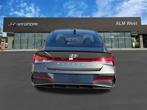 New 2026 Hyundai Elantra SEL Sport image 6