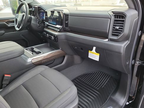 New 2025 Chevrolet Silverado 2500 LT w/ Z71 Chrome Sport Edition image 26