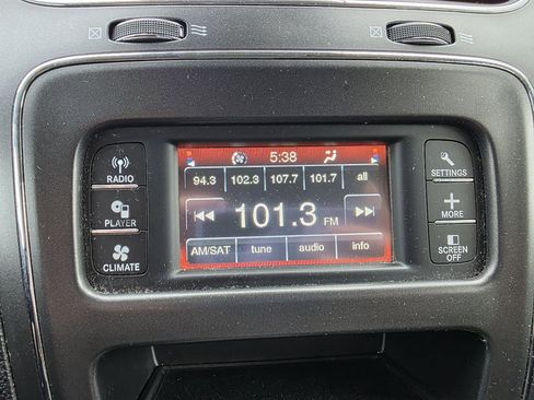 Used 2014 Dodge Journey SXT w/ Flexible Seating Group image 26