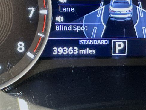 Used 2023 INFINITI QX55 Essential image 19