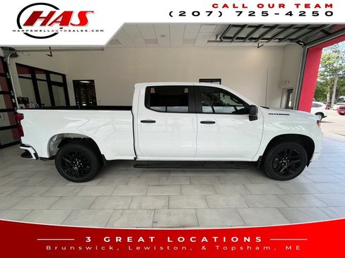 Used 2024 Chevrolet Silverado 1500 Custom w/ LPO, Dark Essentials Package AWD/4WD image 8