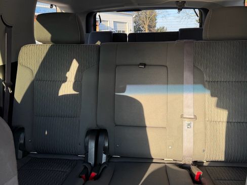 Used 2015 GMC Yukon SLE w/ Convenience Package AWD/4WD image 20