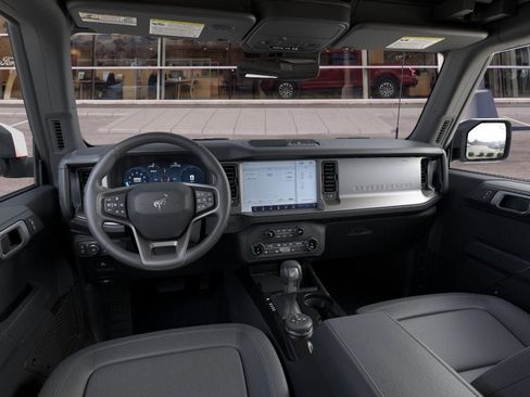 New 2026 Ford Bronco Outer Banks AWD/4WD image 9