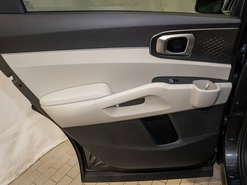 Certified 2023 Kia Sorento EX image 10