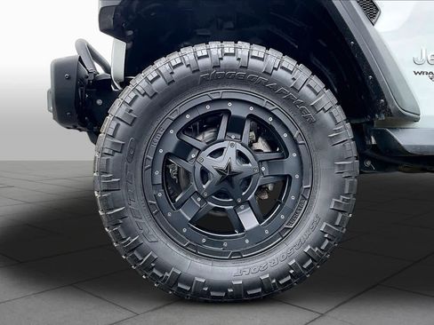 Used 2018 Jeep Wrangler Unlimited Sport S AWD/4WD image 11