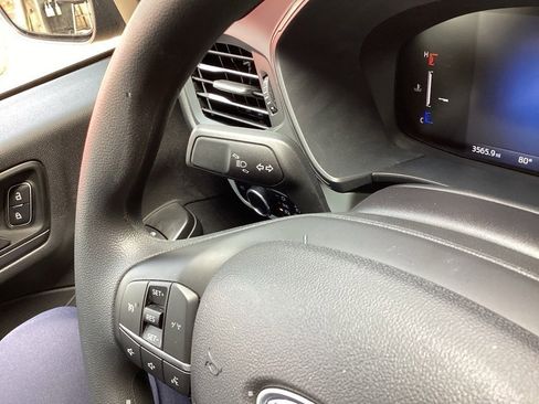 New 2025 Ford Escape Active image 46