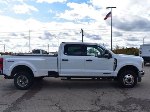 Used 2024 Ford F350 XLT w/ 360-Degree Camera Package image 9