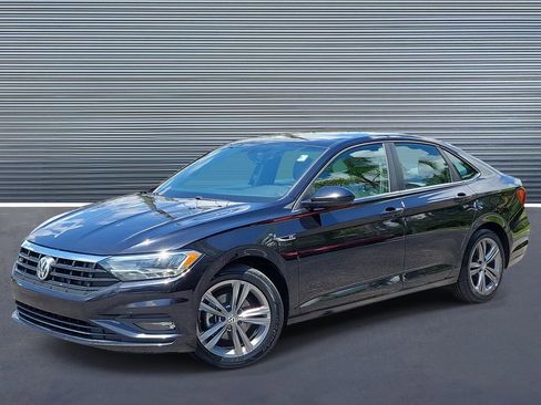 Used 2021 Volkswagen Jetta R-Line FWD image 1