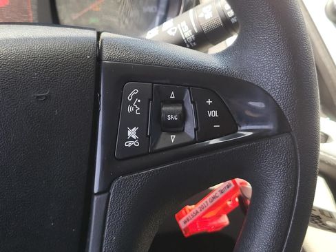Used 2017 GMC Terrain SLE FWD image 27