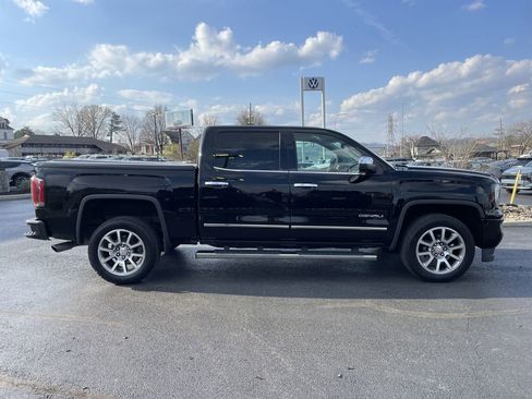 Used 2016 GMC Sierra 1500 Denali w/ Enhanced Driver Alert Package image 4