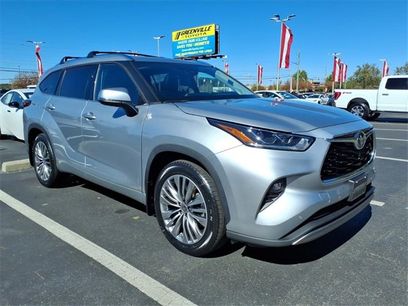 Used 2022 Toyota Highlander Platinum