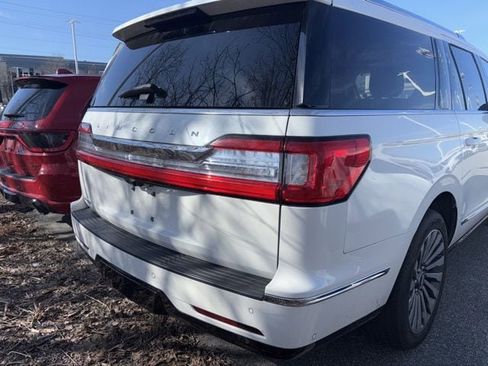 Used 2020 Lincoln Navigator L Reserve w/ Luxury Package image 10