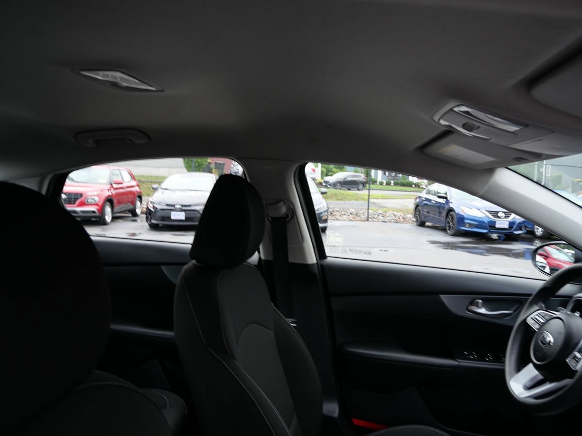 Used 2021 Kia Forte LXS FWD image 27
