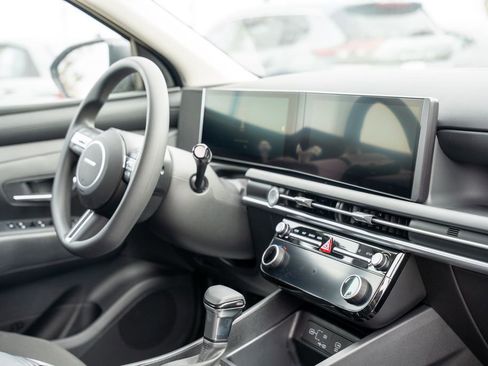 New 2026 Hyundai Tucson SEL image 12